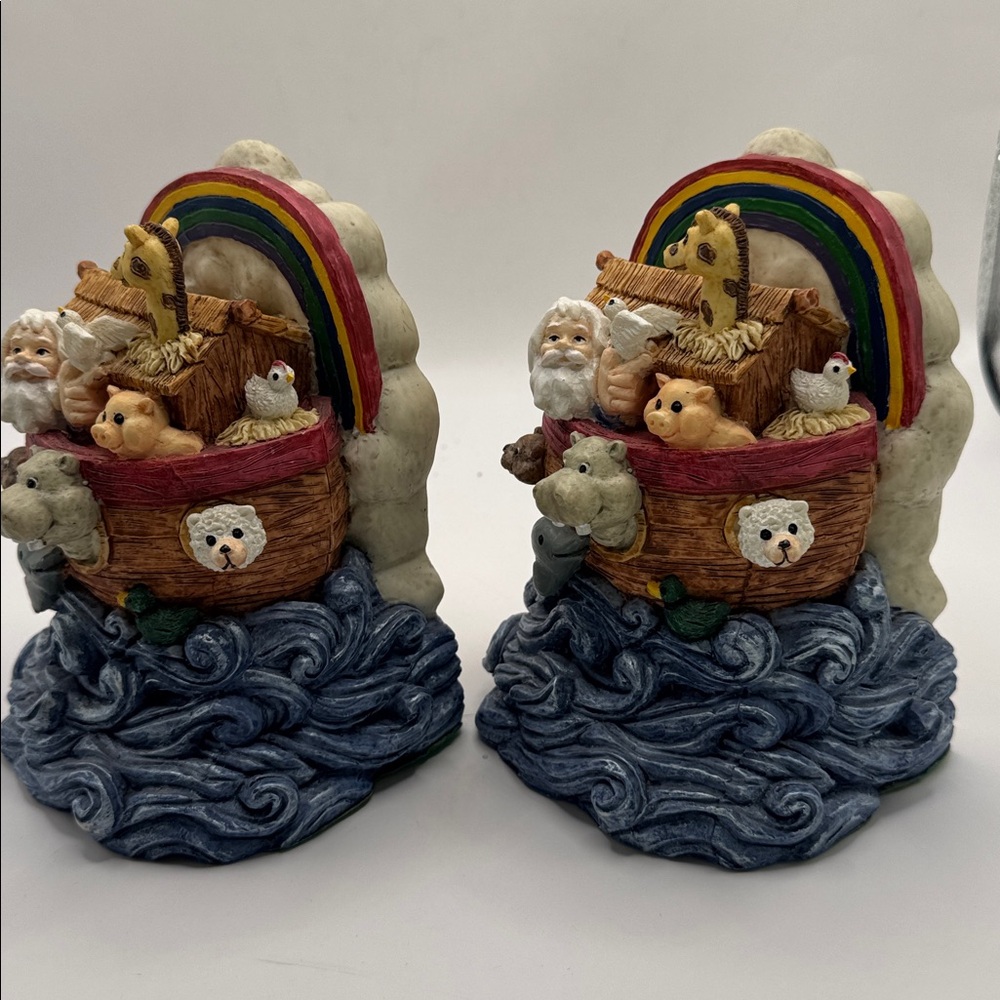 Vintage Noah’s Ark with rainbow  resin bookends - Picture 2 of 5